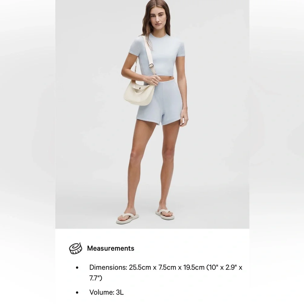 NWT Lululemon City Essentials Small Shoulder Bag 3L Ivory - Picture 4 of 6